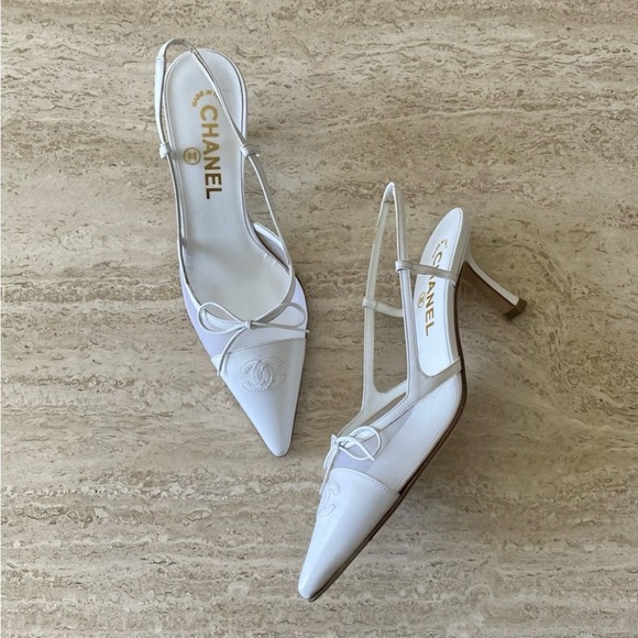 Chanel White Women's Shoes - Picture 3 of 8